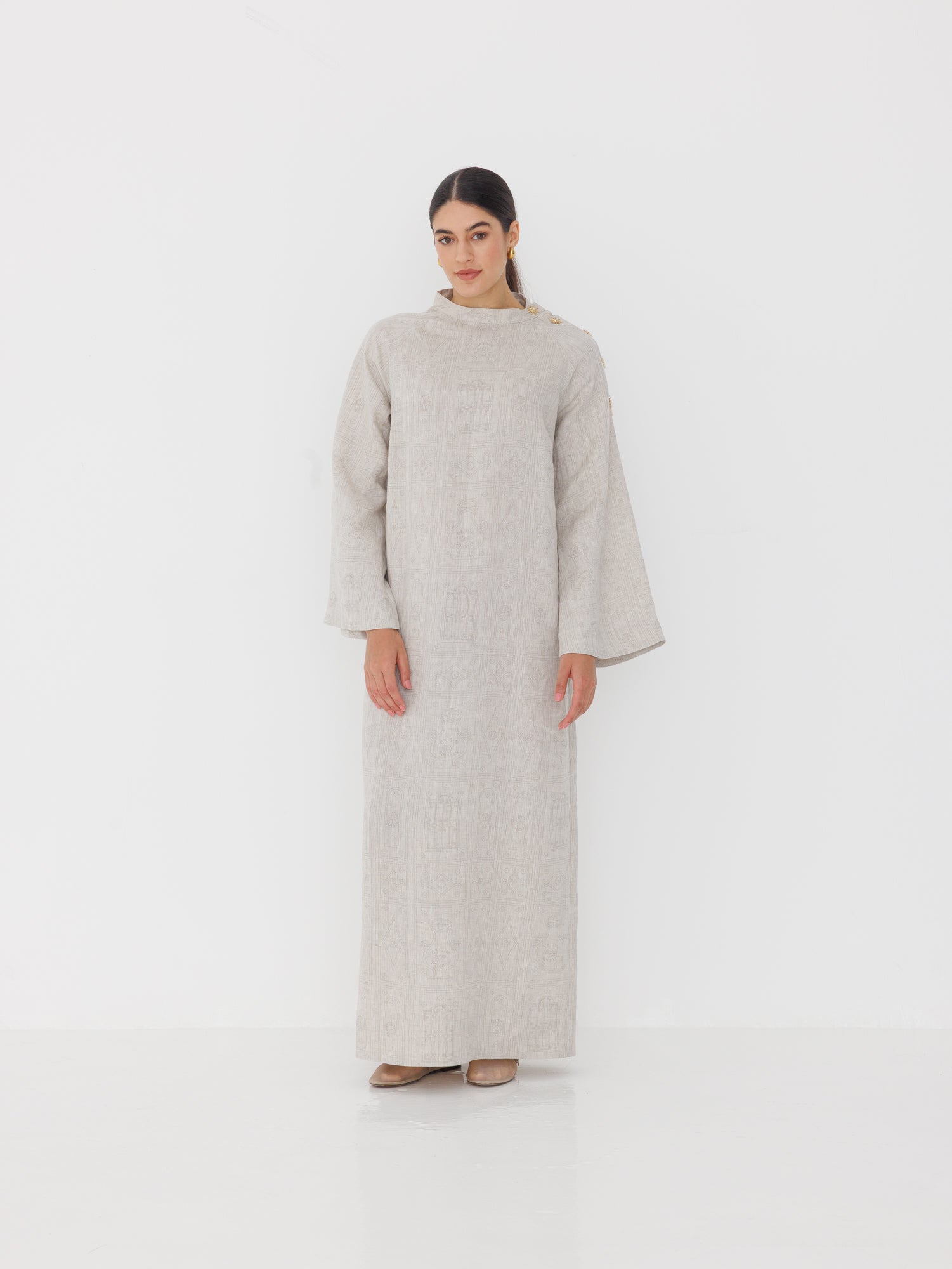 The Awaan Kaftan