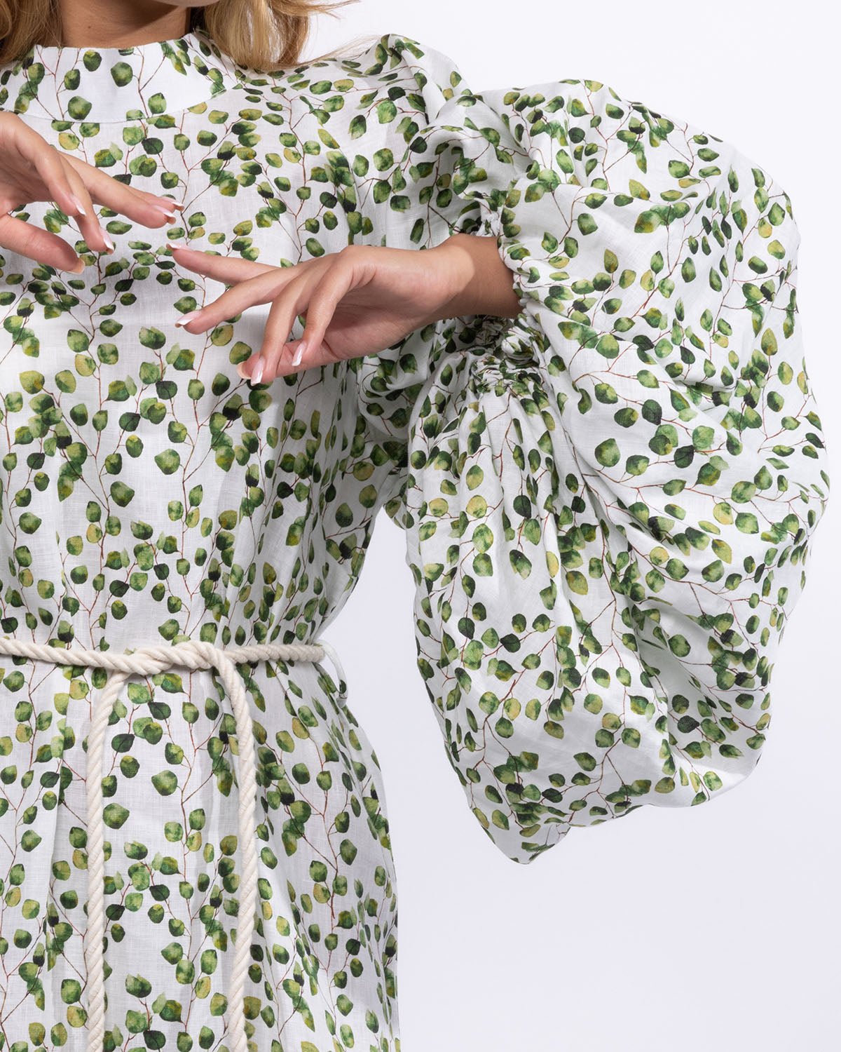 Mahaba Balloon-Sleeves Maxi Dress in Linen - Olive Green