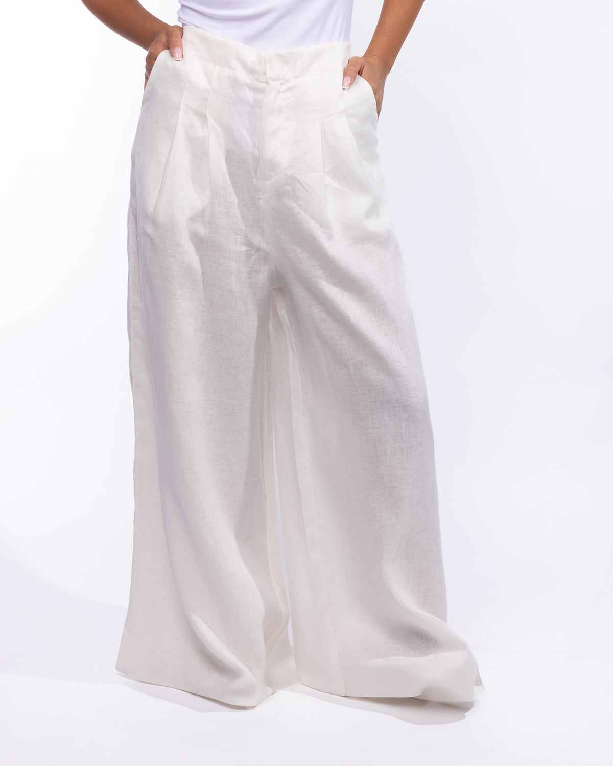 Kaira Pants - The Perfect White