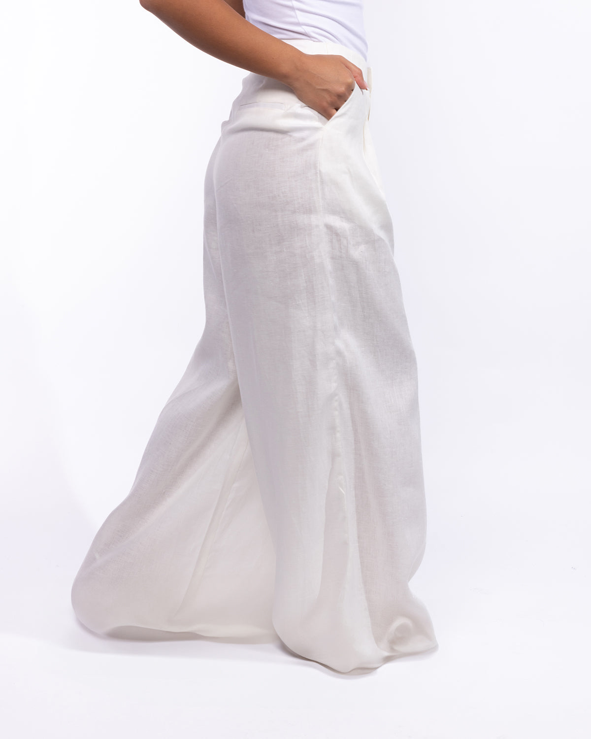 Kaira Pants - The Perfect White