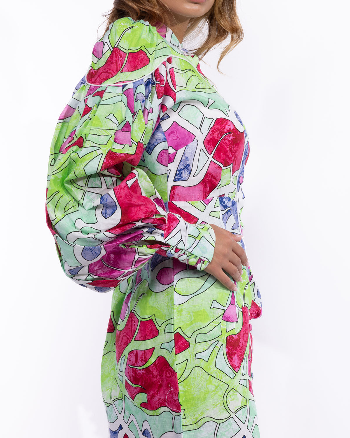 Aria Maxi Puffed-Sleeves Dress in Linen - Abstract Multicolor Prints