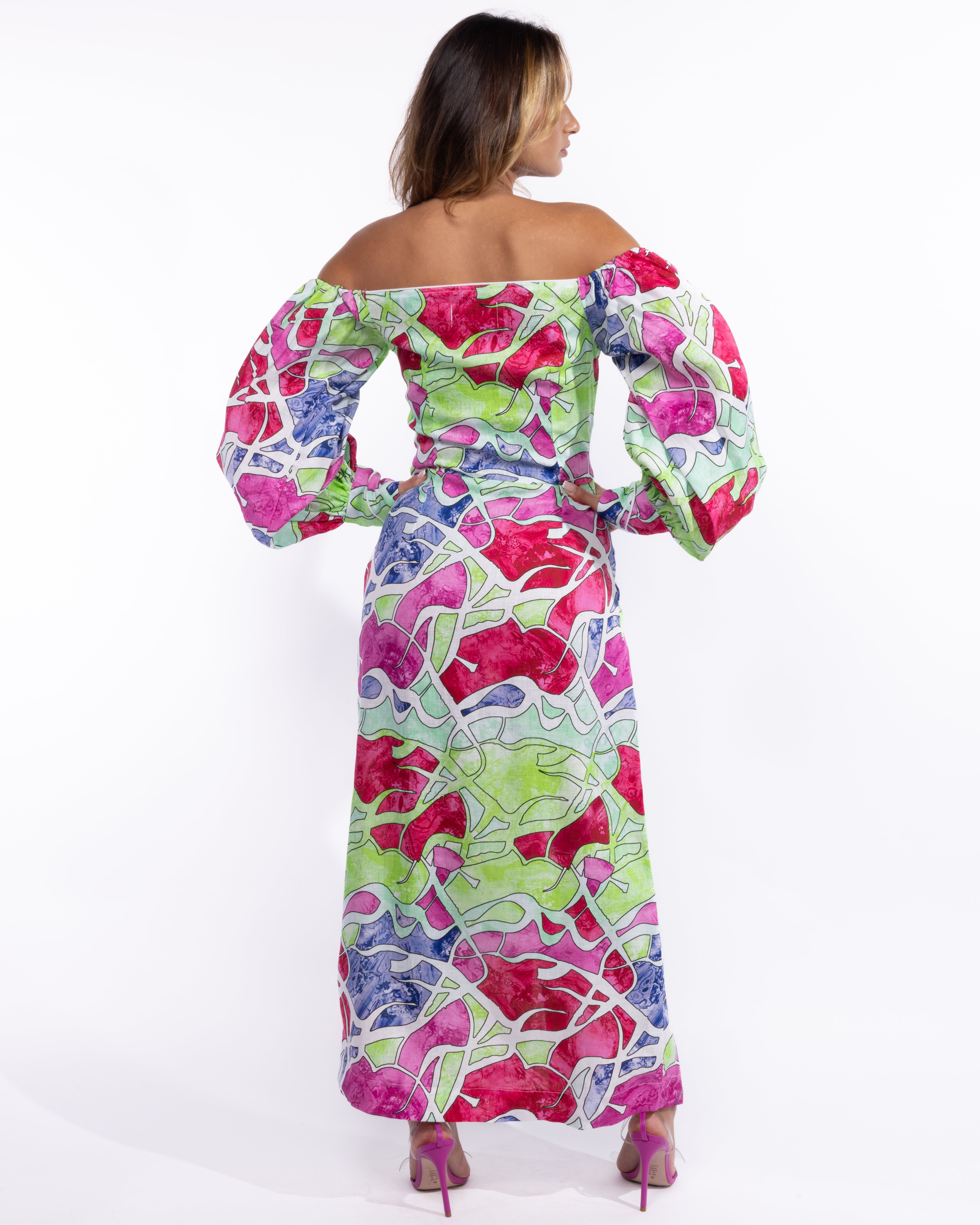 Aria Maxi Off-Shoulder Sleeves Dress in Linen- abstract